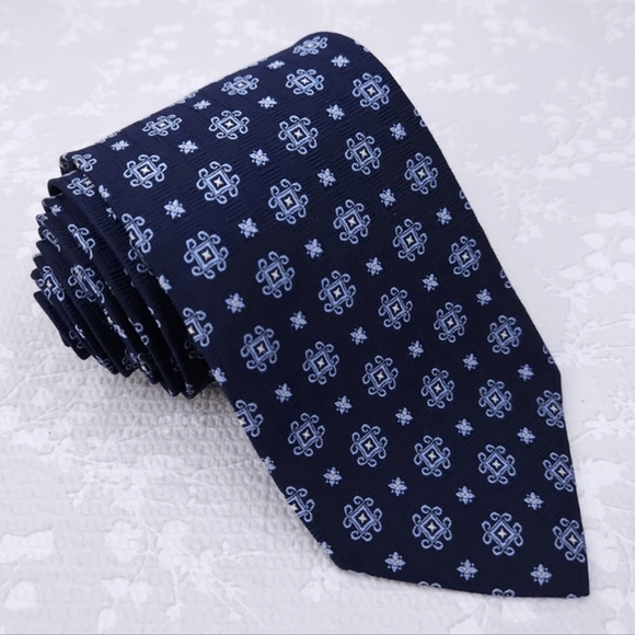 Brooks Brothers Other - Brooks Brothers Pure Silk Tie Navy Blue Geometric Pattern